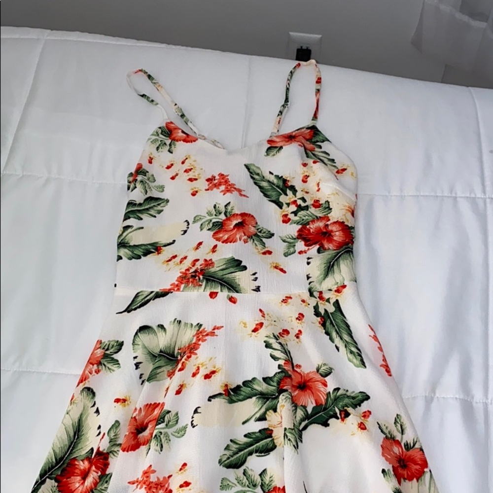 super cute floral dress